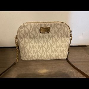 Michael Kors crossbody purse